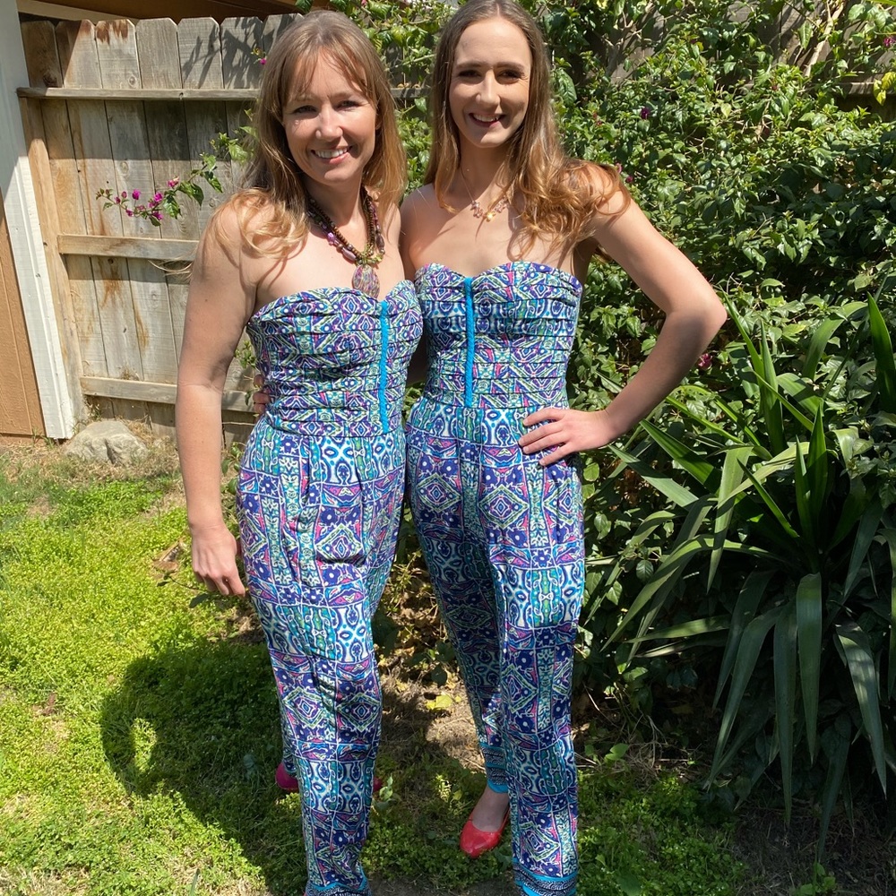Charlie Jade Jumper Rompers - Picture 4 of 6